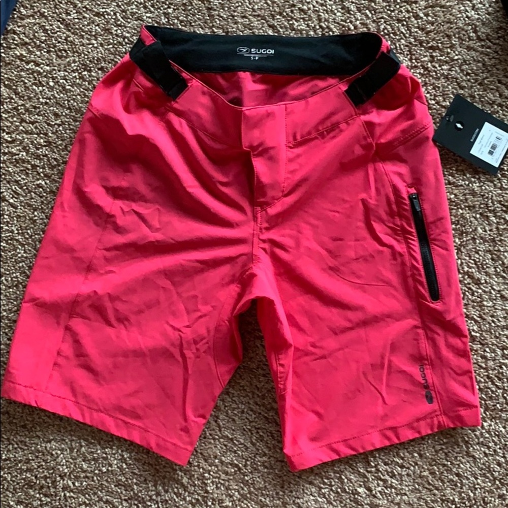Sugoi cycling shorts size S